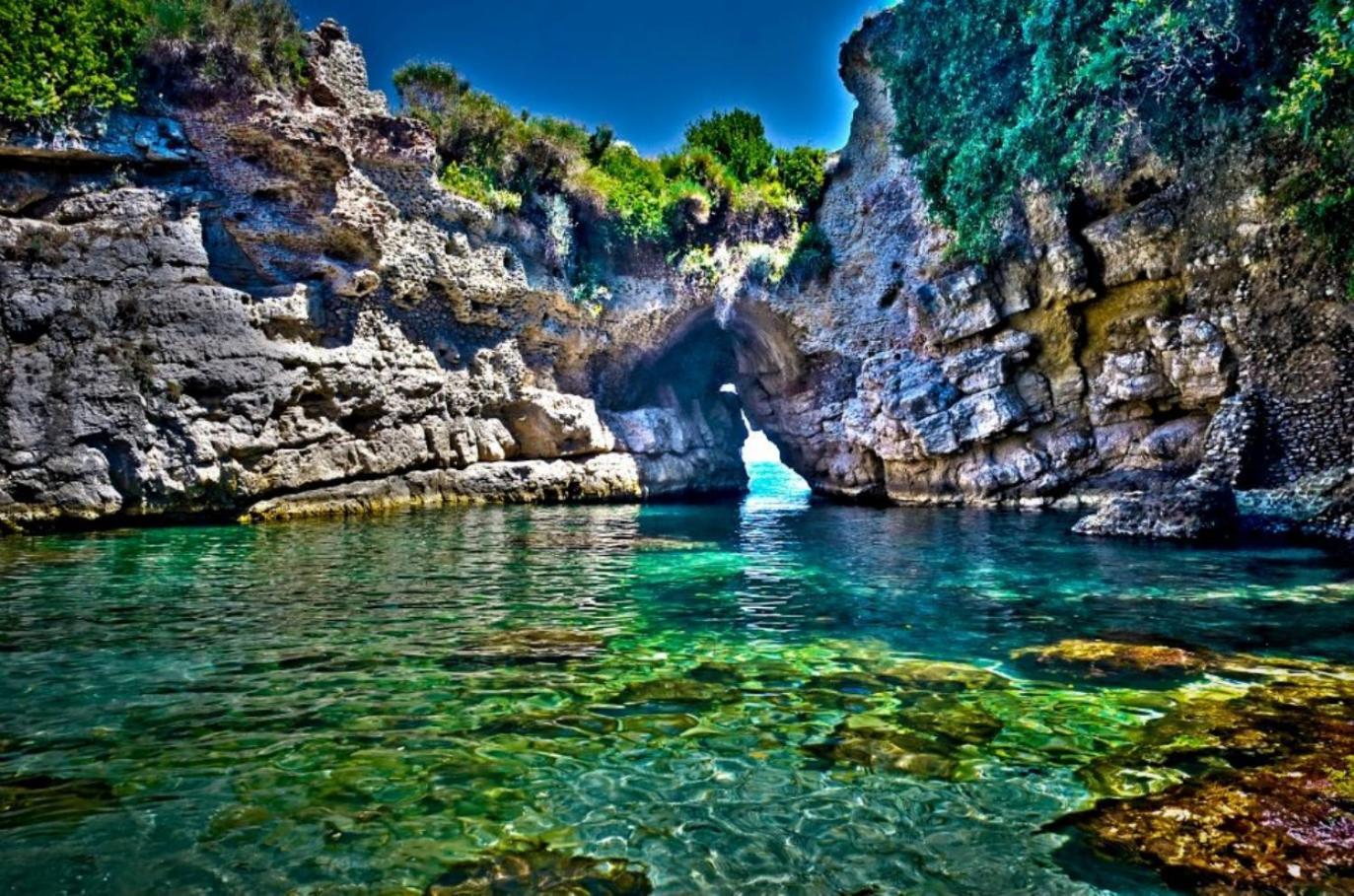 Il Borgo Antico Sorrento Sea View Apartment ภายนอก รูปภาพ