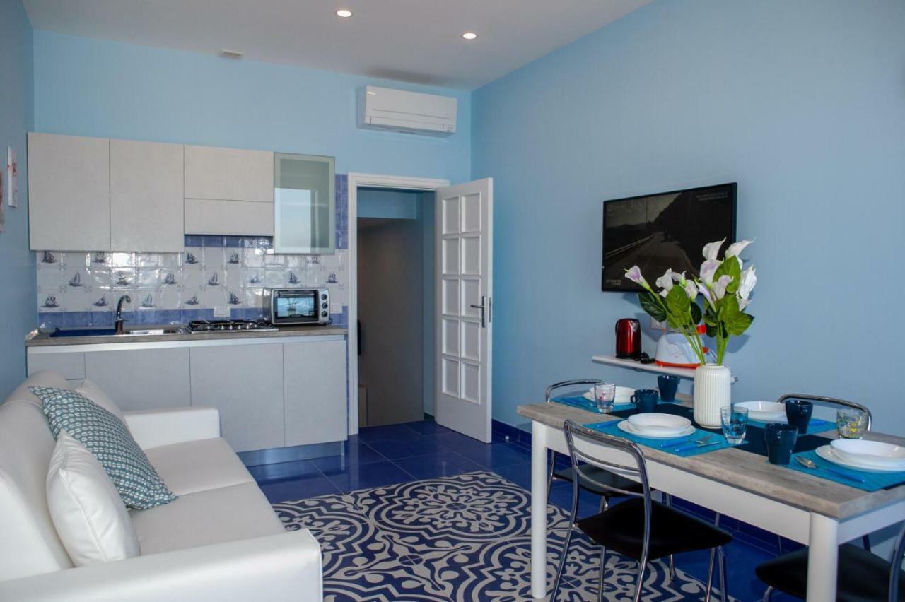 Il Borgo Antico Sorrento Sea View Apartment ภายนอก รูปภาพ